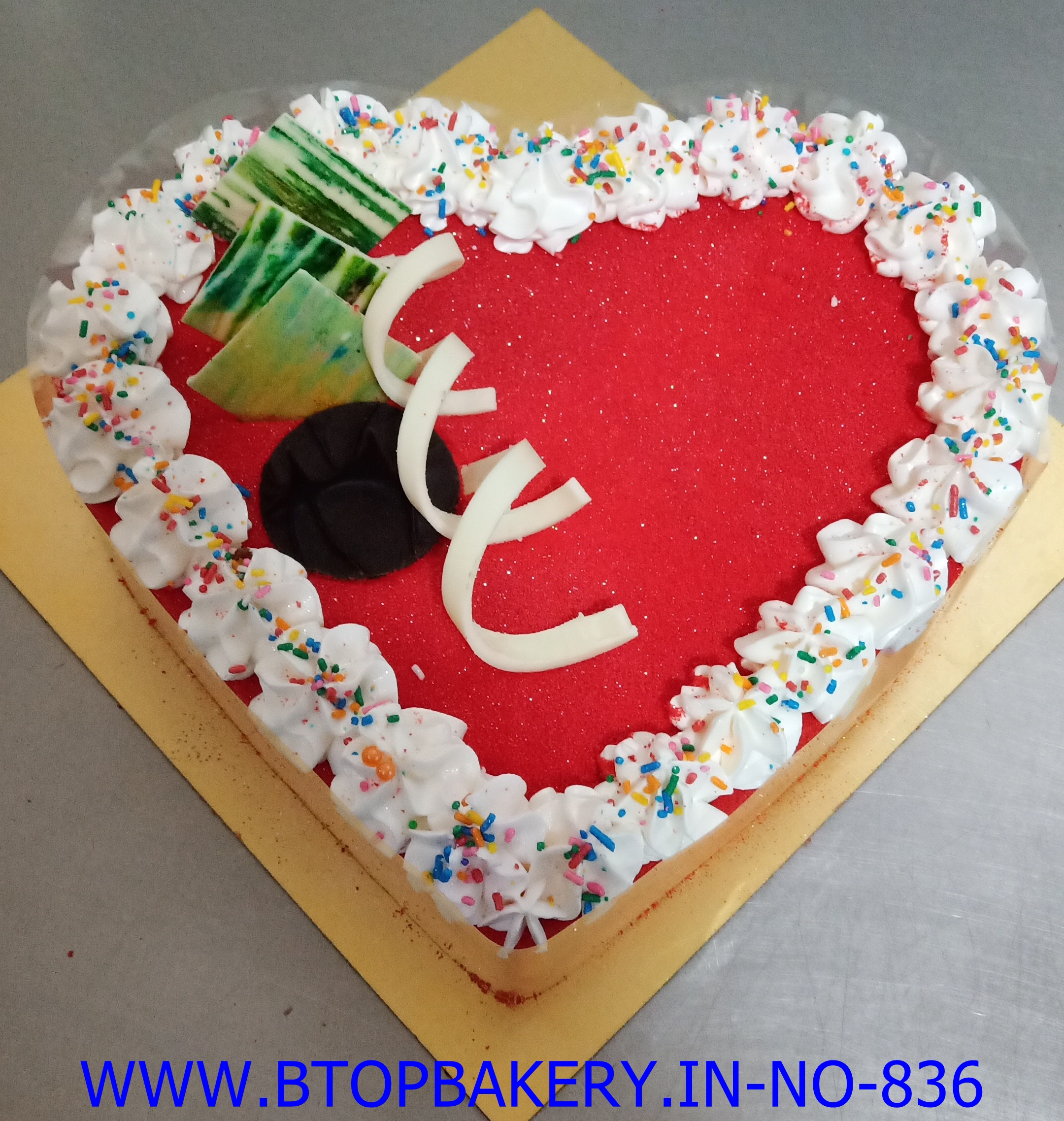 1 Delicious Number Birthday cake - Cake Panda